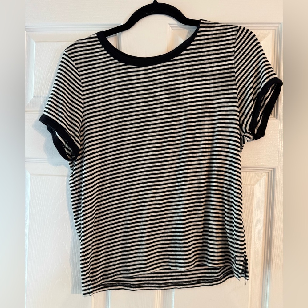 American Eagle Outfitters Black and White Striped Tee